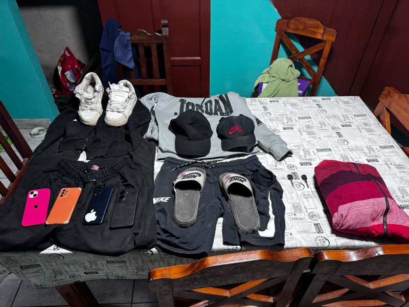 Cuatro allanamientos por el robo de seis camionetas